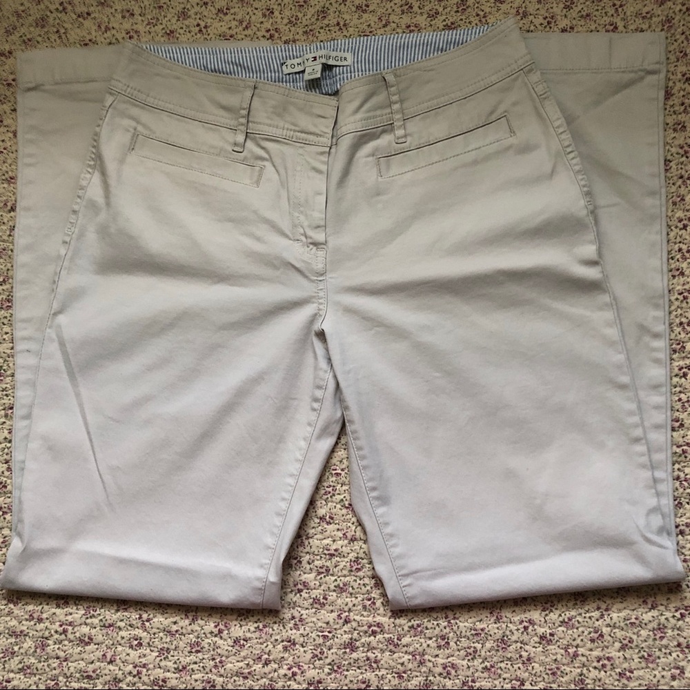Tommy Hilfiger Kahki Women’s Jean Size:8